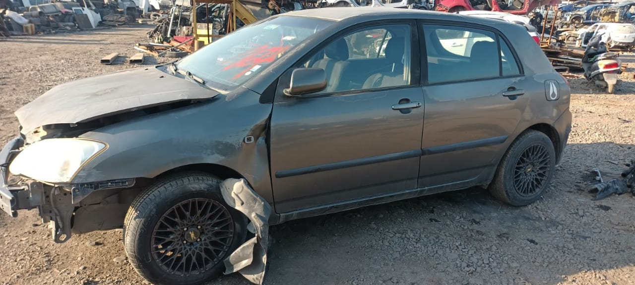  Toyota COROLLA 2005    EN DESARME